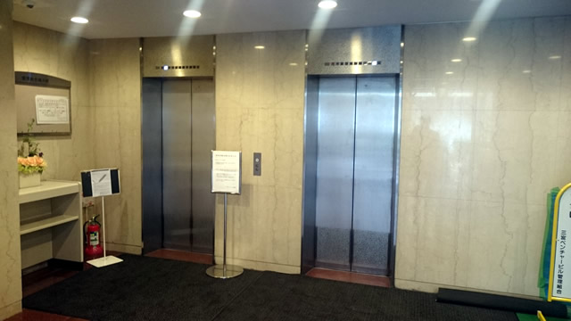 ベンチャービルエレベーター